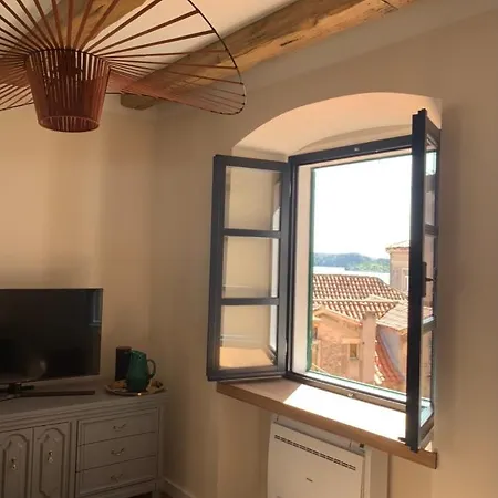 Apartment Palace M